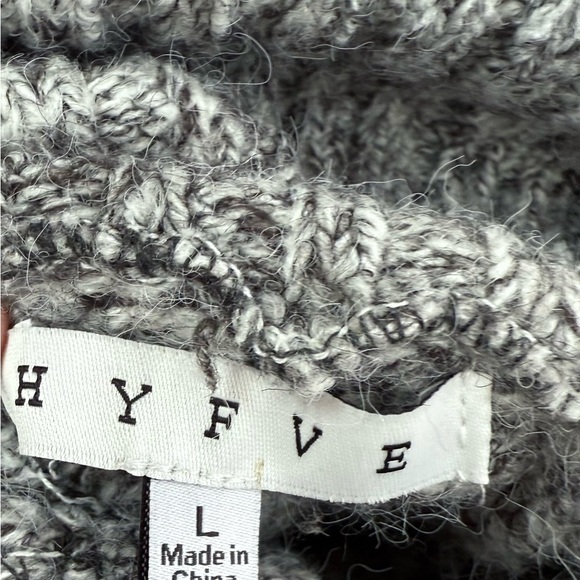 HYFVE Cozy and Warm Gray Sweater (like new) - Picture 3 of 7